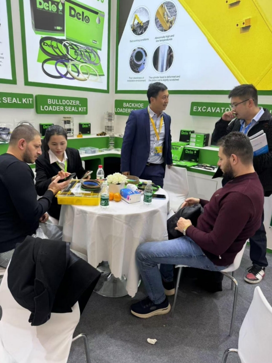 guangzhou-jiarui-xinxing-oil-seal-co-ltd-showcases-industry-leading-excavator-seals-and-sealing-solutions-at-bauma-china-2024_03.png